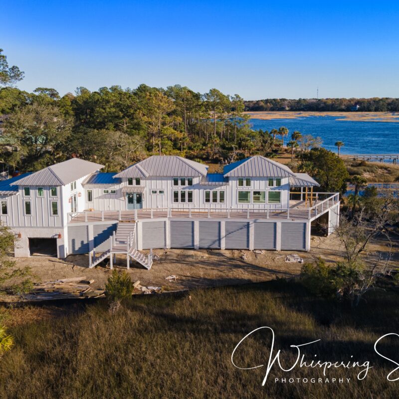 DOES PROFESSIONAL PHOTOGRAPHY REALLY HELP SELL HOMES?
